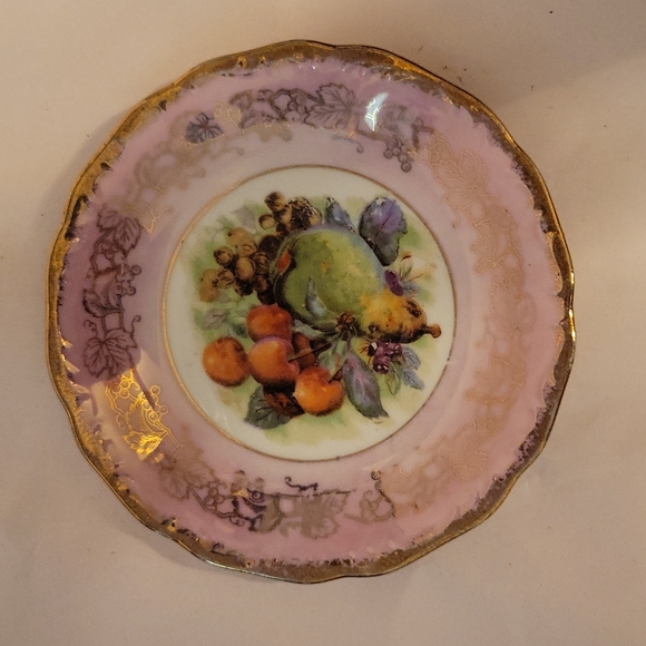 Linmark Saucer - Picture 2 of 3